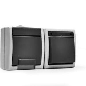 Famatel Conmutador 10A+ Base 16A con toma de tierra de superficie estancos IP55