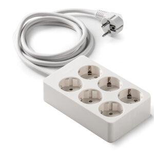 Famatel Base 6 tomas 16A con toma de tierra cuadrada con 1,5m de cable