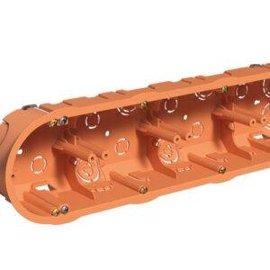 Famatel Caja para 4 mecanismos tabiqueria hueca IP20