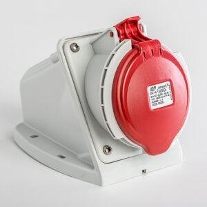 Base mural IP44 3P+N+T 400V 32A 6H